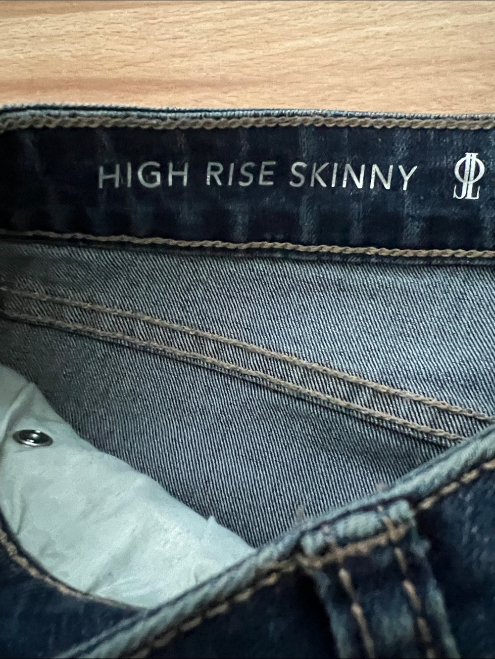 Jennifer Lopez Indigo Skinny Jeans high rise size 10 - Picture 3 of 5